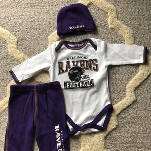 COPY - Baltimore ravens baby 2pc outfit -size 3-6…